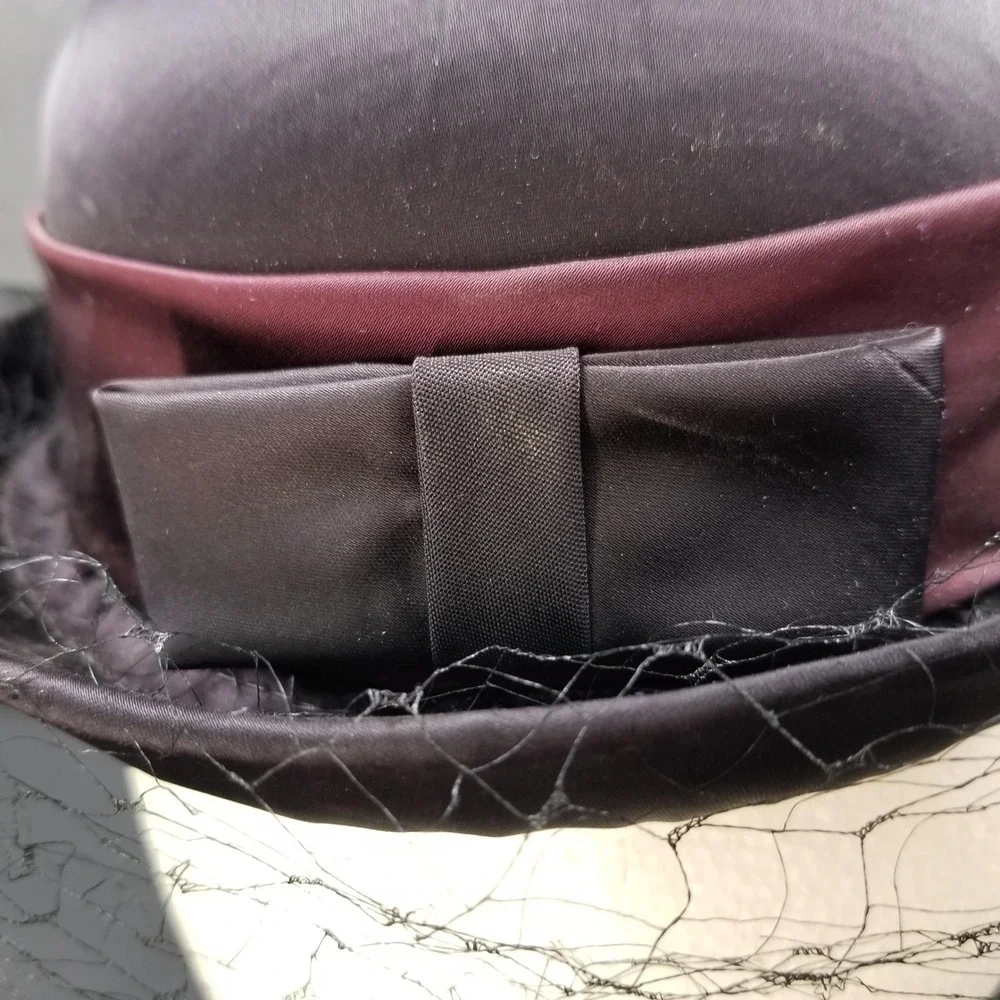 Vintage Karen‎ Lynn Exclusive Satin Pillbox Hat Purple Black Birdcage Veil Bow